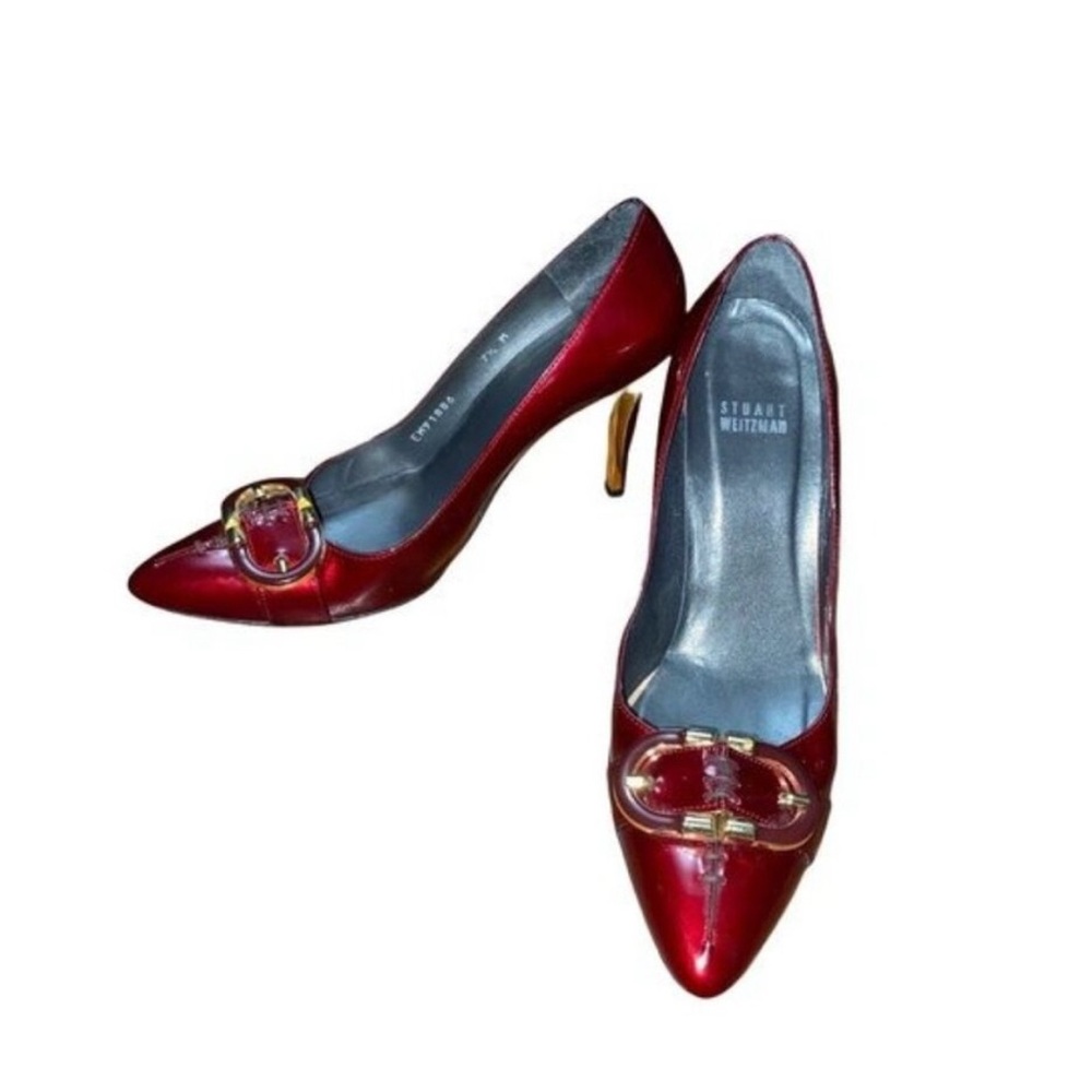 Stuart Weizmann pumps size 7.5 M Burgandy Patent Leather Pumps